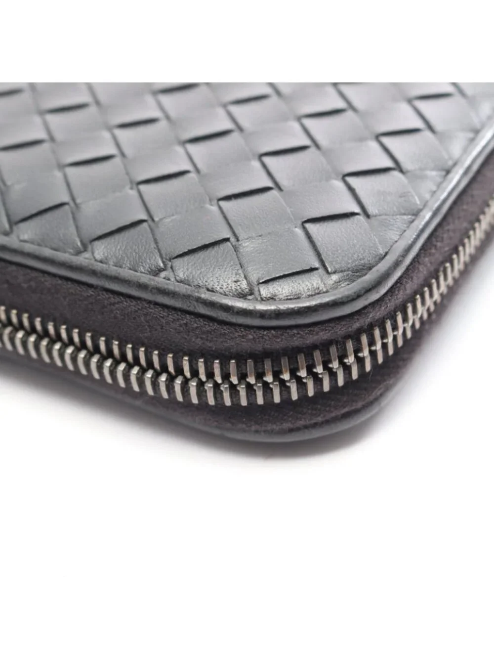 Bottega Veneta Round Wallet Intrecciato Black Leather